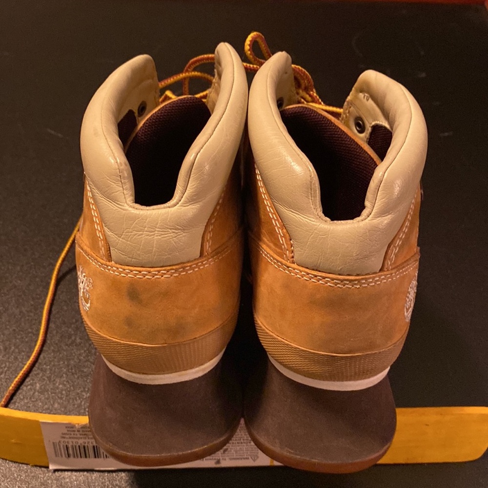 Vintage Timberland Boots - Picture 5 of 10